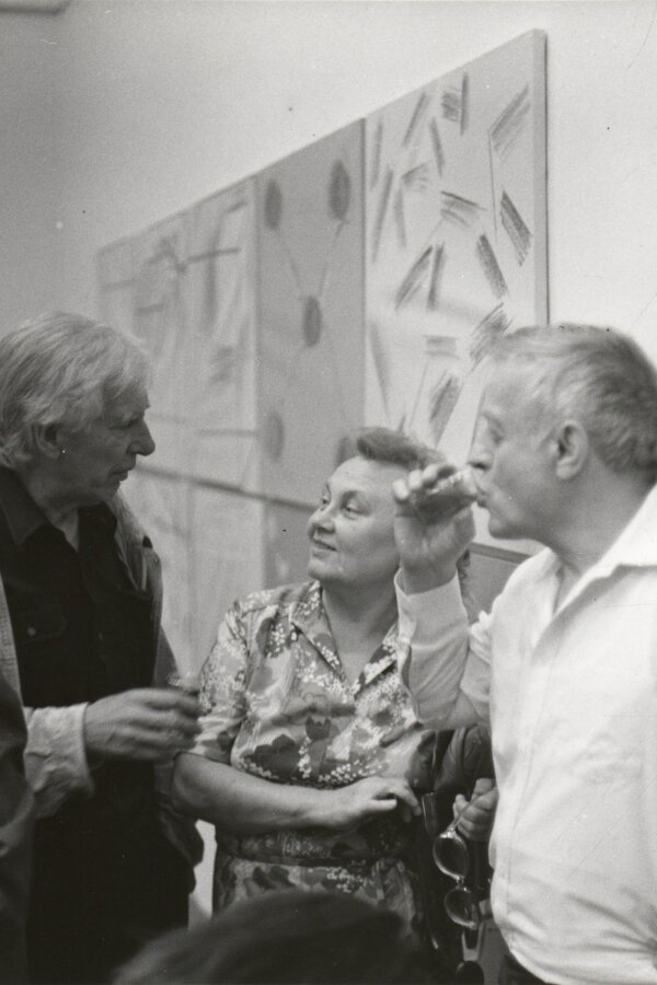 vpravo J. Krejčiřík